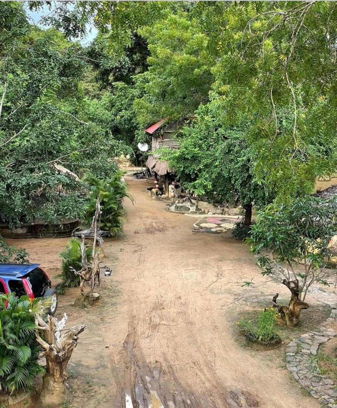 Humbhaha Jungle Yala Nature Eco Resort Kataragama Exterior foto